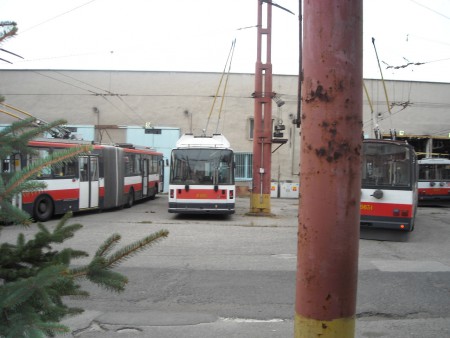 Jediná Škoda 21Tr vo Vozovni Hroboňova