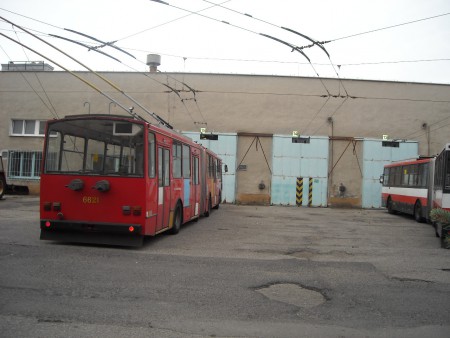 Vozovňa Hroboňova